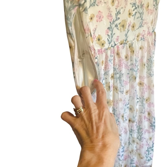 Charlie Paige Shimmer Boho Tank Dress-Wild Flowers-Size Large - Picture 7 of 16